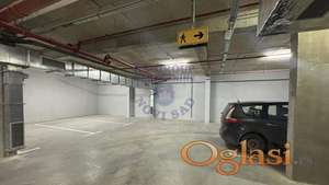 Izdaje se prostor koji obuhvata 5 garažnih mesta